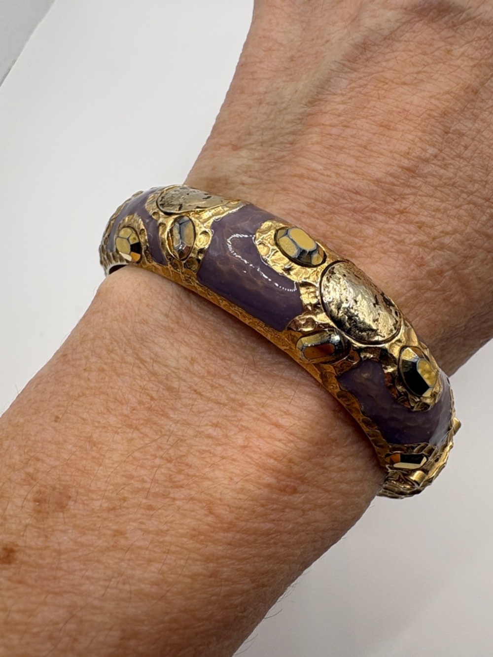Tat2 Gold Tone Purple Enamel Textured Coin Style Bangle Bracelet - Picture 5 of 6